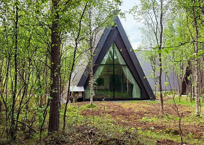 Holmen Husky Lodge