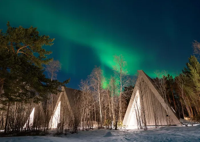 Holmen Husky Lodge